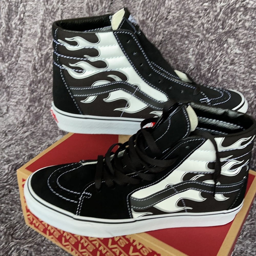 Vans Sk8-Hi Flame Black/White MENS - Picture 11 of 16